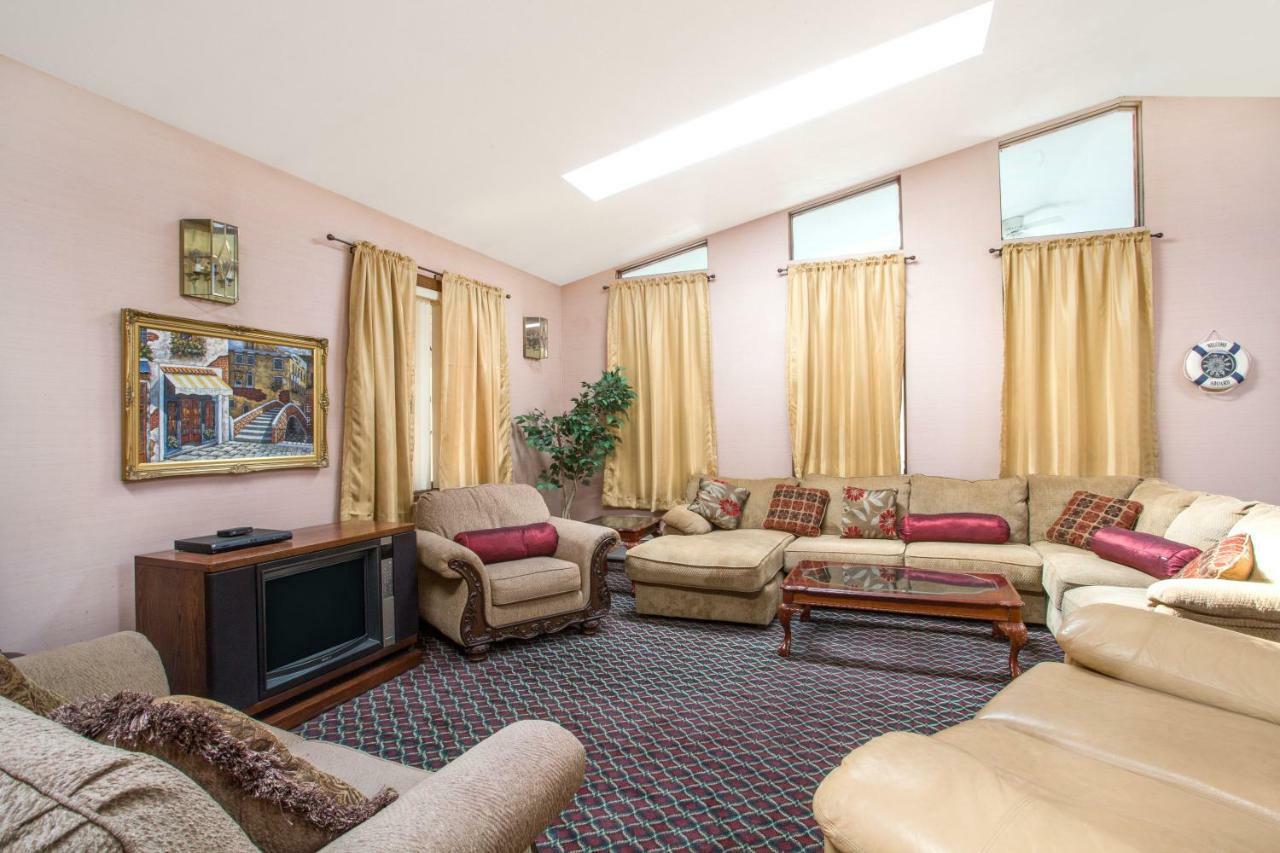 Knights Inn Endwell Zewnętrze zdjęcie